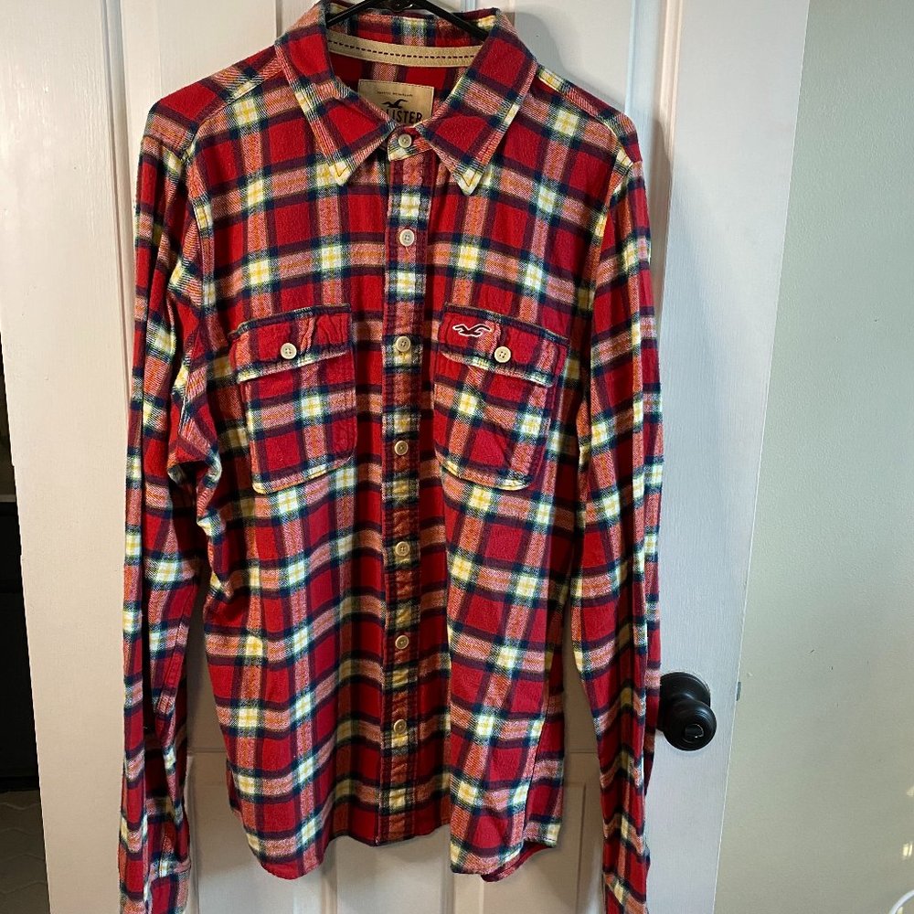 Hollister Flannel Button Up Shirt